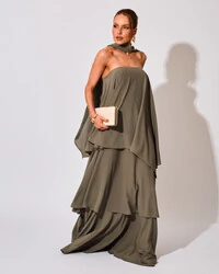 Vestido de Festa Longo Chiffon Crepe em Camadas com Lenço Verde Oliva