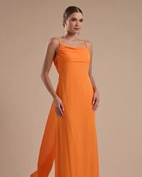 Vestido de Festa Longo Crepe Chiffon Costas Lenço Cauda Laranja