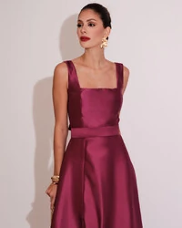 Vestido de Festa Longo Zibeline com Fenda e Faixa Fúcsia