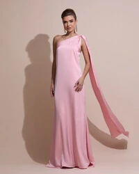 Vestido de Festa Longo Cetim Fluido Um Ombro Só Rose Gold