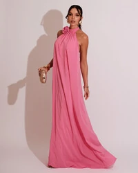 Vestido Longo Crepe Chiffon Frente Única Fluido Flor Removível Rosa