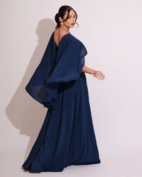 Vestido de Festa Longo com Capa Crepe Azul Marinho