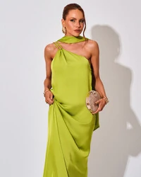 Vestido de Festa Longo em Cetim Fluido um Ombro Só Verde Lima