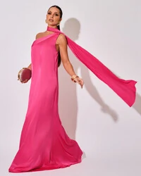 Vestido de Festa Longo Cetim Fluido Um Ombro Só Lenço Fixo Pink