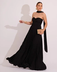 Vestido de Festa Longo Tomara que Caia Plissado com Lenço Preto