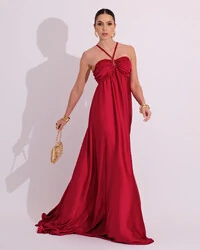 Vestido de Festa Longo Cetim Fluido Frente Única Costa Cruzada Marsala