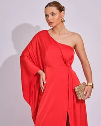 Vestido Longo de Cetim Fluido uma Manga e Detalhe Torcido Laranja