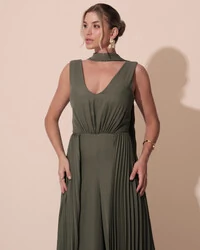 Macacão de Festa Longo Crepe Pantalona Plissado e Lenço Verde Oliva