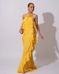 Vestido de Festa Longo Crepe Chiffon Frente Única Babados Cascata e Flor Amarelo