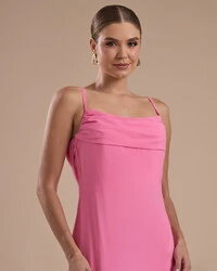 Vestido de Festa Longo Crepe Chiffon Costas Lenço Cauda Rosa