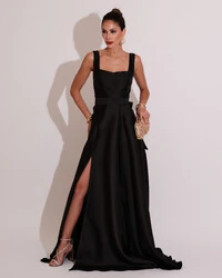 Vestido de Festa Longo Zibeline com Fenda e Faixa Preto