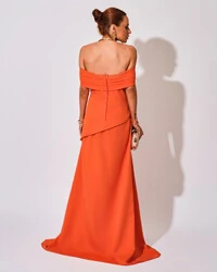 Vestido de Festa Longo Alfaiataria Ombro a Ombro Drapeado com Fenda Laranja