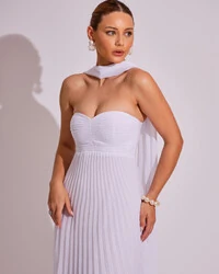 Vestido de Festa Longo Tomara que Caia Plissado com Lenço Branco