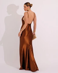 Vestido de Festa Longo Malha Cetim Busto Drapeado Saia Sereia Marrom