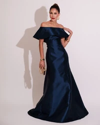 Vestido de Festa Longo Ombro a Ombro Zibeline com Babado Azul Marinho