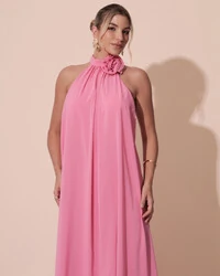Vestido Longo Crepe Chiffon Frente Única Fluido Flor Removível Rosa