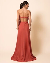 Vestido de Festa Longo Tomara que Caia Plissado Detalhe Terracota