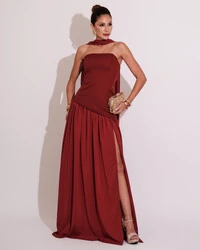 Vestido de Festa Longo Tomara que Caia Alfaiataria e Saia Crepe Chiffon e Lenço Marsala