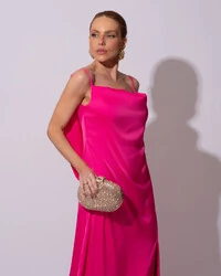 Vestido de Festa Longo Babado Costas Cetim Fluido e Fenda Pink