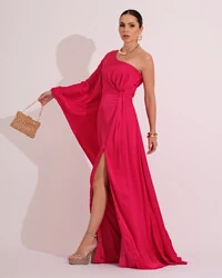 Vestido Longo de Cetim Fluido uma Manga e Detalhe Torcido Pink