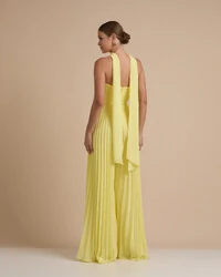 Macacão de Festa Longo Crepe Chiffon Tomara que Caia Plissado com Lenço Amarelo Manteiga