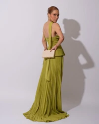 Vestido de Festa Longo Alfaiataria Tomara que Caia Saia Plissada e Lenço Verde Pistache