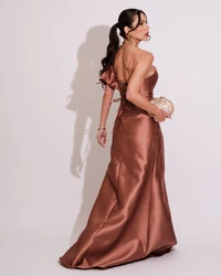 Vestido de Festa Longo um Ombro Tomara que Caia Zibeline Mocha Mousse