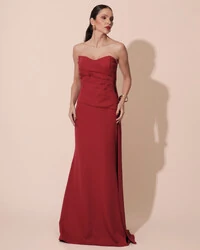 Vestido de Festa Longo Alfaiataria Tomara que Caia Drapeado Faixa Cereja