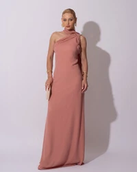 Vestido de Festa Longo Crepe Chiffon Um Ombro Só Drapeado Lenço Fixo Rose
