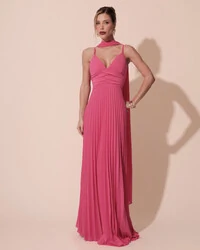 Vestido de Festa Longo Plissado Crepe Chiffon com Alça e Lenço Hot Pink