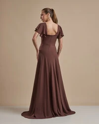 Vestido de Festa Longo Crepe Chiffon Manga Babado e Fenda Marrom