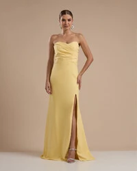 Vestido de Festa Longo Tomara que Caia Alfaiataria Amarelo Manteiga