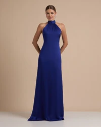 Vestido de Festa Gola Alta com Decote nas Costas Acetinado Azul Royal New