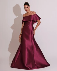 Vestido de Festa Longo Ombro a Ombro Zibeline com Babado Fúcsia