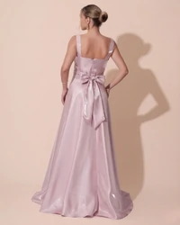 Vestido de Festa Longo Zibeline Cristal com Fenda e Faixa Rosa