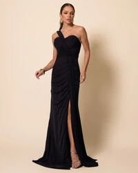 Vestido de Festa Longo Tule Tomara que Caia Faixa Detalhe Drapeado e Fenda Preto