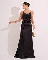 Vestido de Festa Longo Cetim Alfaiataria Fenda Drapeada Preto