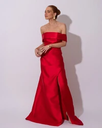 Vestido de Festa Longo Zibeline Ombro a Ombro Drapeado e Fenda Vermelho