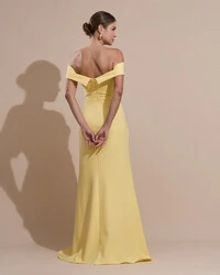 Vestido de Festa Longo Alfaiataria Ombro a Ombro com Fenda Amarelo Manteiga