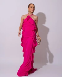 Vestido de Festa Longo Crepe Chiffon Frente Única Babados Cascata e Flor Pink