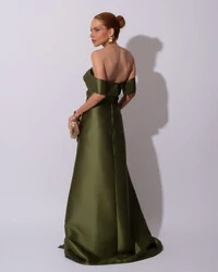 Vestido de Festa Longo Zibeline Ombro a Ombro Drapeado e Fenda Verde Oliva