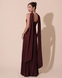 Vestido de Festa Longo Plissado Crepe Chiffon com Alça e Lenço Marsala