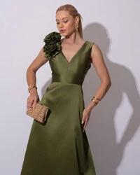 Vestido de Festa longo Zibeline Decote em V com Flores Removivel Verde Oliva