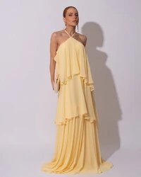 Vestido Longo Crepe Chiffon Babado em Camadas Amarelo Manteiga