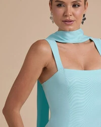 Vestido de Festa Longo Alfaiataria Alça Larga e Lenço Tiffany