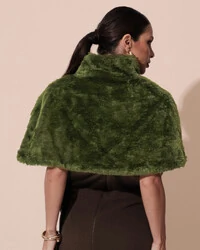 Estola Fake Fur Verde Musgo
