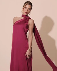 Vestido de Festa Longo Cetim Fluido Um Ombro Só Beterraba