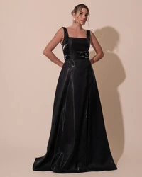 Vestido de Festa Longo Zibeline Cristal com Fenda e Faixa Preto