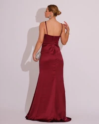 Vestido de Festa Longo Cetim Alfaiataria Fenda Drapeada Marsala