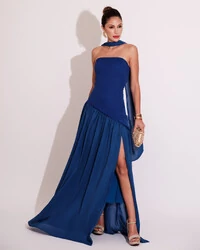 Vestido de Festa Longo Tomara que Caia Alfaiataria e Saia Crepe Chiffon e Lenço Azul Royal